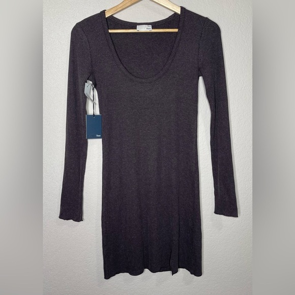 Aritzia Wilfred Free Nova Dress Scoop Neck
Ribbed Long Sleeve Mini Sz Small NWT - Picture 3 of 7